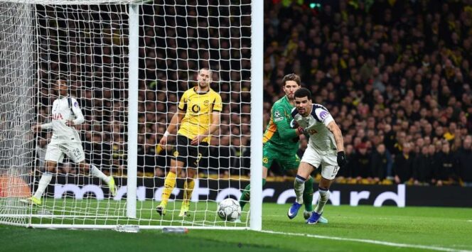 
Tottenham Hotspur mengamankan tiga poin penting usai menundukkan Borussia Dortmund di laga Liga Champions.