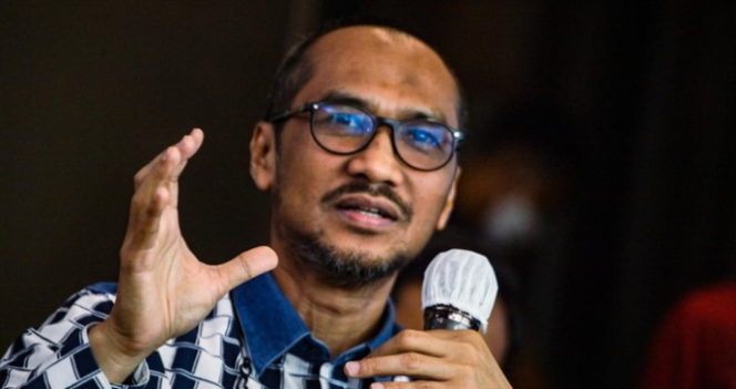 
Abraham Samad saat menjelaskan diskusi lima jam bersama Presiden Prabowo