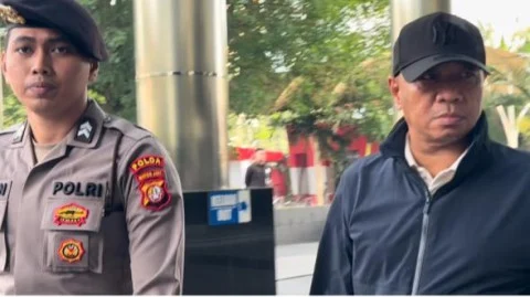 KPK melakukan OTT di Tulungagung dan mengamankan sejumlah pihak.