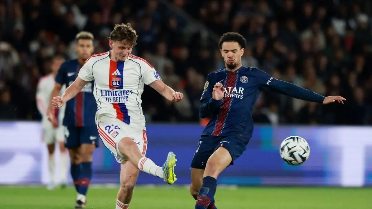 PSG kalah dari Lyon dalam laga Ligue 1