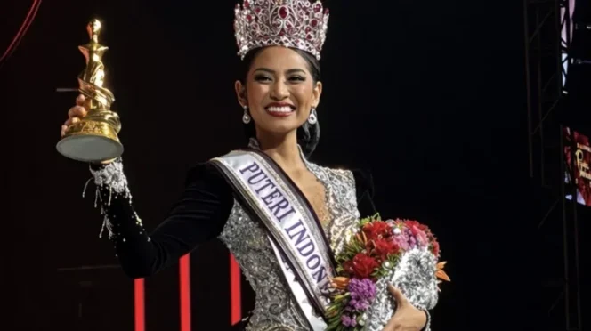 
Agnes Rahajeng raih gelar Borobudur Merah di Puteri Indonesia 2026