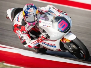 Bangga! 🇮🇩 Veda Ega Pratama sukses menembus lima besar klasemen Moto3 2026 setelah meraih tambahan 13 poin di seri terbaru.