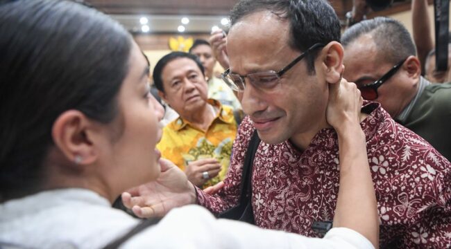 Jaksa Penuntut Umum menuntut Nadiem Makarim 18 tahun penjara dan uang pengganti Rp5,68 triliun dalam kasus dugaan korupsi Chromebook.