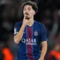 Vitinha menguasai bola saat memimpin permainan PSG di kompetisi Eropa.