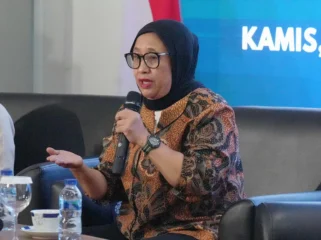 Media asing menyoroti pergantian kepemimpinan Badan Gizi Nasional dari Nanik kepada Sudaryono.