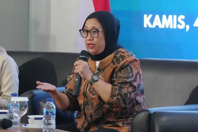 
					Media asing menyoroti pergantian kepemimpinan Badan Gizi Nasional dari Nanik kepada Sudaryono.