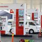 Pengendara mengisi bahan bakar di SPBU Pertamina.