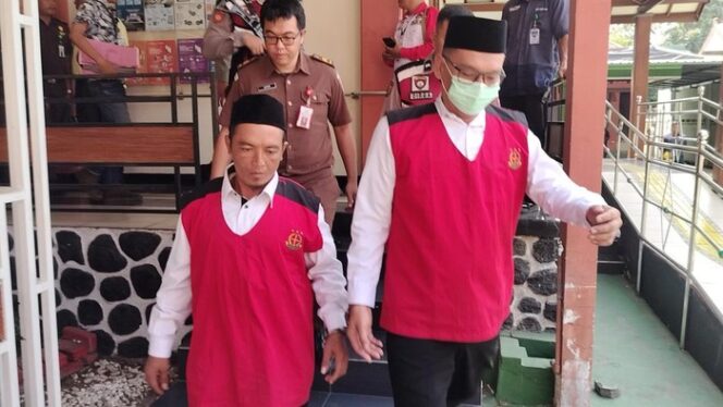 
					Penyidik terus mengumpulkan dan menganalisis bukti forensik untuk mengungkap fakta dalam kasus mahasiswi UMM.
