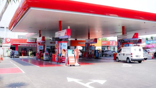 
Pertamina resmi menurunkan harga beberapa jenis BBM nonsubsidi mulai 1 Juli 2026.
