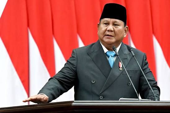 Presiden Prabowo Subianto memberikan arahan kepada para kepala daerah.